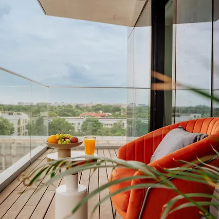 One Mircea Eliade - Luxurious With Panoramic And Park View Lägenhet
