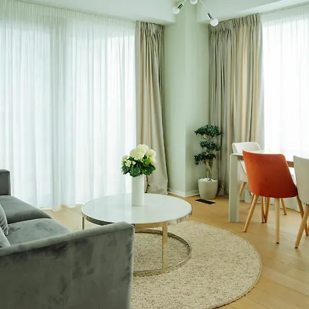 One Mircea Eliade - Luxurious With Panoramic And Park View Appartement