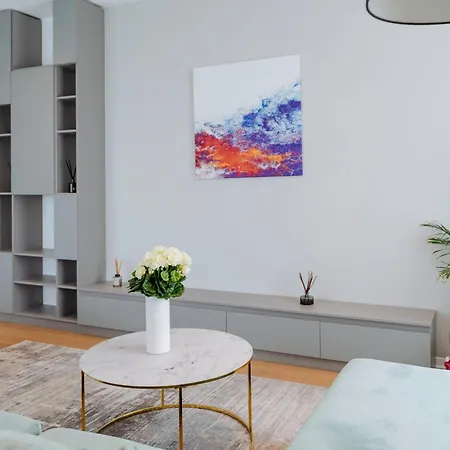 One Mircea Eliade - Luxurious With Panoramic And Park View Appartement Boekarest