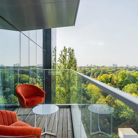 One Mircea Eliade - Luxurious With Panoramic And Park View Bucharest