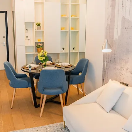 One Mircea Eliade - Luxurious With Panoramic And Park View * Bucharest