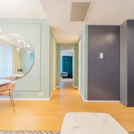 アパート One Mircea Eliade - Luxurious With Panoramic And Park View *