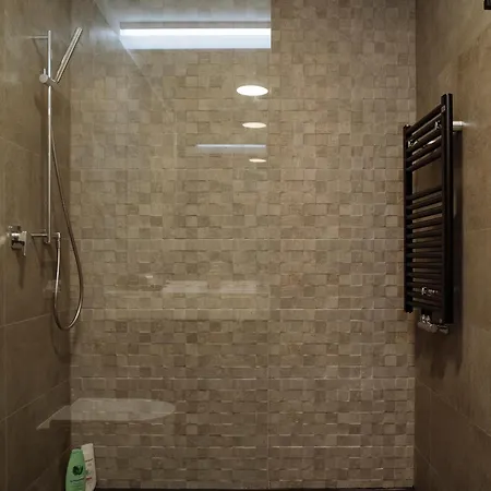 Apartment One Mircea Eliade - Luxurious With Panoramic And Park View
