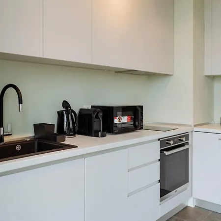 One Mircea Eliade - Luxurious With Panoramic And Park View Bucharest