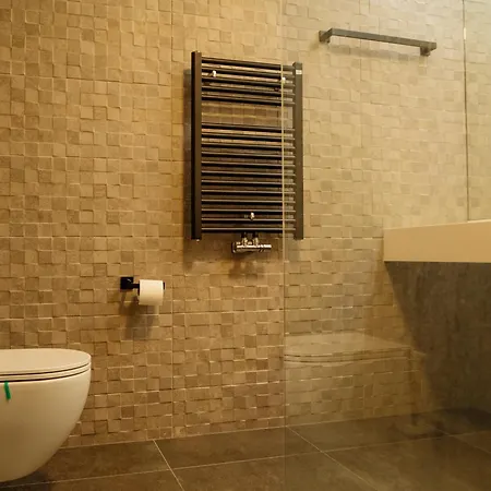 One Mircea Eliade - Luxurious With Panoramic And Park View Apartment Bucharest