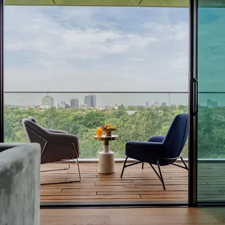 Apartment One Mircea Eliade - Luxurious With Panoramic And Park View