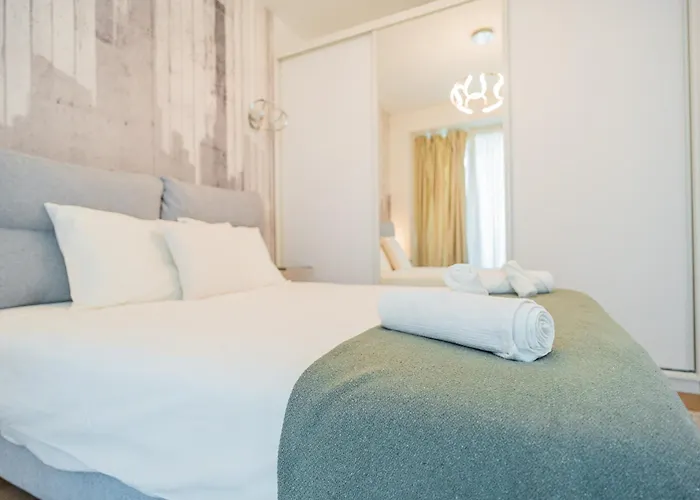 Apartmán One Mircea Eliade - Luxurious With Panoramic And Park View