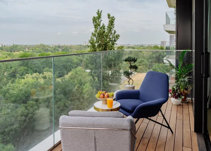 One Mircea Eliade - Luxurious With Panoramic And Park View Apartmán