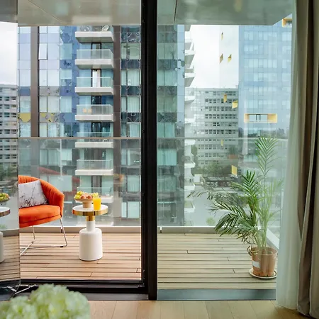 One Mircea Eliade - Luxurious With Panoramic And Park View Apartmán Bukurešť