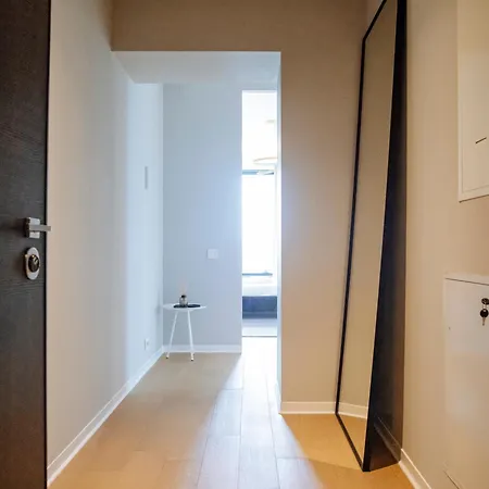 One Mircea Eliade - Luxurious With Panoramic And Park View Apartmán